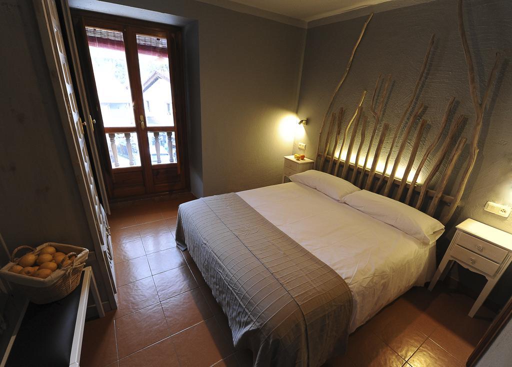 Posada Rural Bistruey Potes Szoba fotó